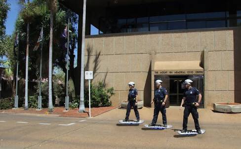 MickBarnesQLD's tweet image. Final #EB8 Session outside of SEQ today. Members now able to access Public Holidays &amp;amp; accumulate PDOs. Great news for Mt Isa's Police 👮
