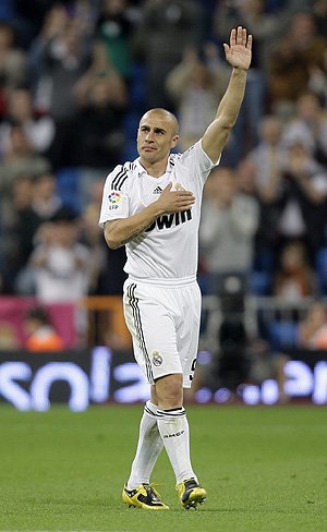 mourinhoLTA's tweet photo. Cannavaro: "El que usa la camiseta del Madrid, es madridista para toda la vida" https://t.co/SBOBUgB3BM