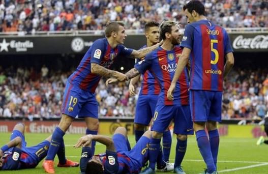 Barcelona have reported La Liga's president to Spain's highest sports court for being "irresponsible and unbecoming"
bbc.in/2eg0s9h