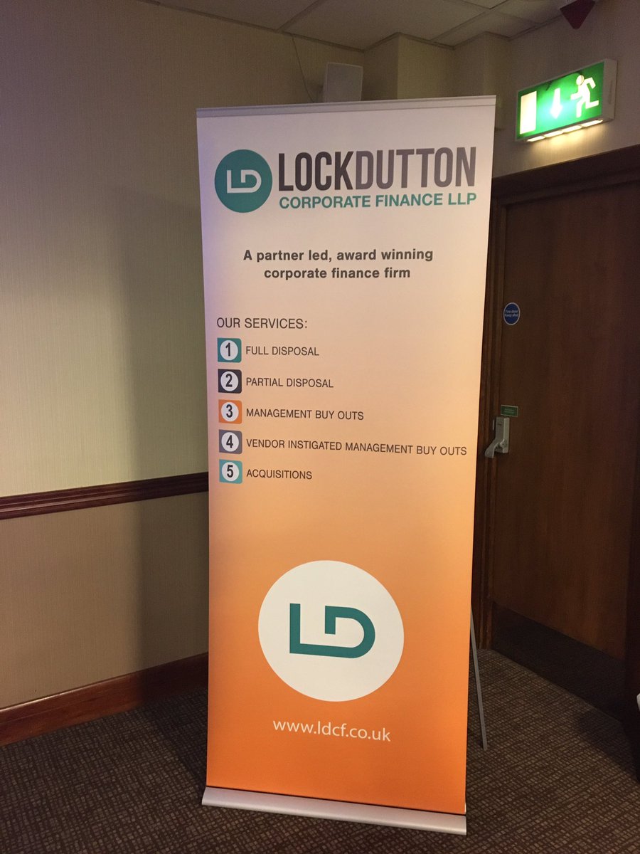 LockDuttonCF's tweet image. Enjoyed meeting members of @CIMA_News tonight. Great audience and good fun! Oh, &amp;amp; the first outing for our banner!