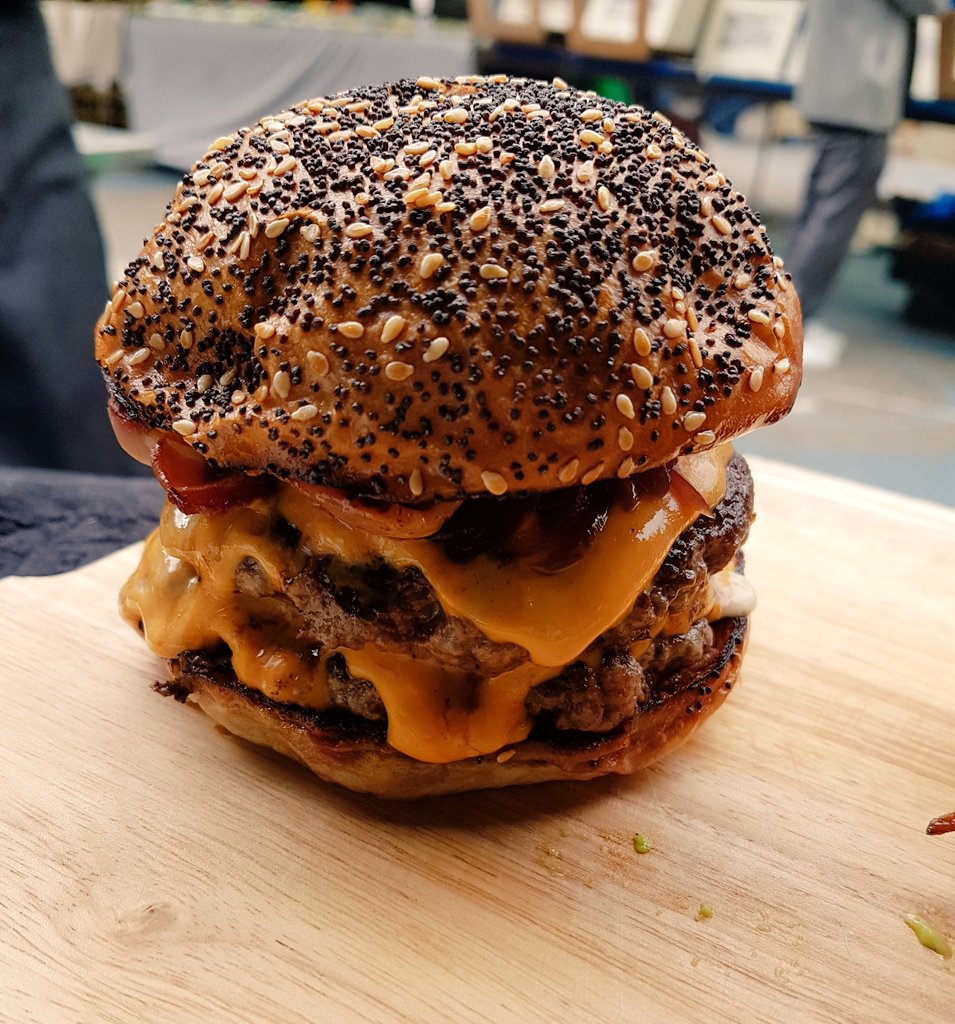 BlackBearBurger's tweet photo. Can't wait for @PillarsBrewery launch party tomorrow in Walthamstow, E17. Come get ya fill of beers and burgs https://t.co/cXDDb4ffdT