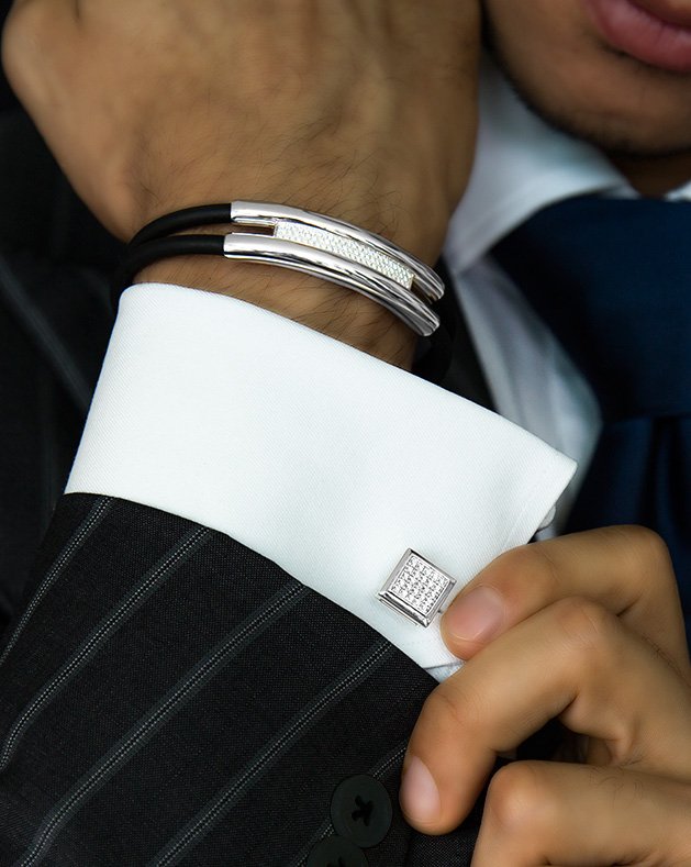 Di_MODOLO's tweet photo. Day to Night accessories for him #Falco #Di_Modolo #Di_ModoloMens #mensfashion https://t.co/EXD896iuok