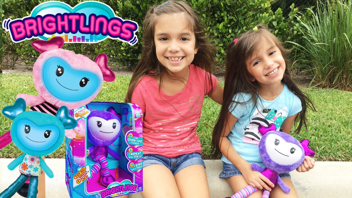 TwoSistersToyz's tweet photo. Super cool new toy review up on our Channel - BRIGHTLINGS @SpinMaster #brightlings https://t.co/EEsF2FYENC https://t.co/j7JjT4lvAi