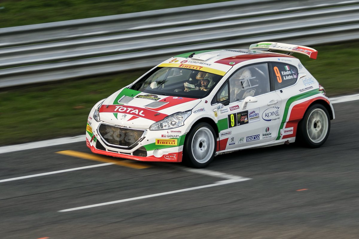 fefinus's tweet photo. #RoadMonzaRallyShow https://t.co/hXv4nyeHH5