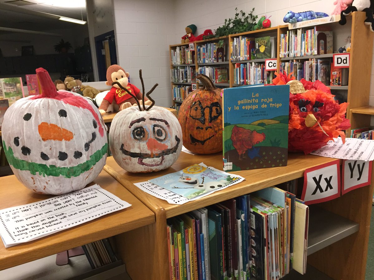 PVEaglesD46's tweet photo. Literary pumpkins! 2nd gr Ss chose a book as a family & disguise the pumpkin so it doesn't get carved! https://t.co/KDPU0ZzhZV