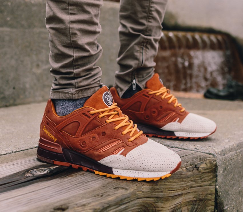 ALMOST LIVE!! Saucony Grid SD 'Pumpkin Spice' TGWO:bit.ly/2fkkN1p SB:bit.ly/2eVew9s AF:bit.ly/2eAwks5