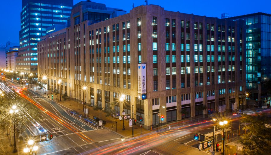 nycwired's tweet photo. #Twitter Makes #3q2016 Earnings Comeback Amid #Layoff Announcement https://t.co/nIvg9mJgBT #Tech #jobs #socalmedia #marketing #stocks #IoT https://t.co/QHJcQczA5H