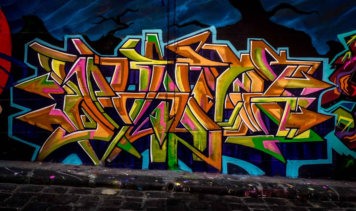 defMondo's tweet photo. Love the colors in this.
#olympus #ep5 #melbourne #hosierlane #graffiti #art #streetart #urbanart #artporn #graffitiphotographer #instgraff https://t.co/K6uqz21S0R