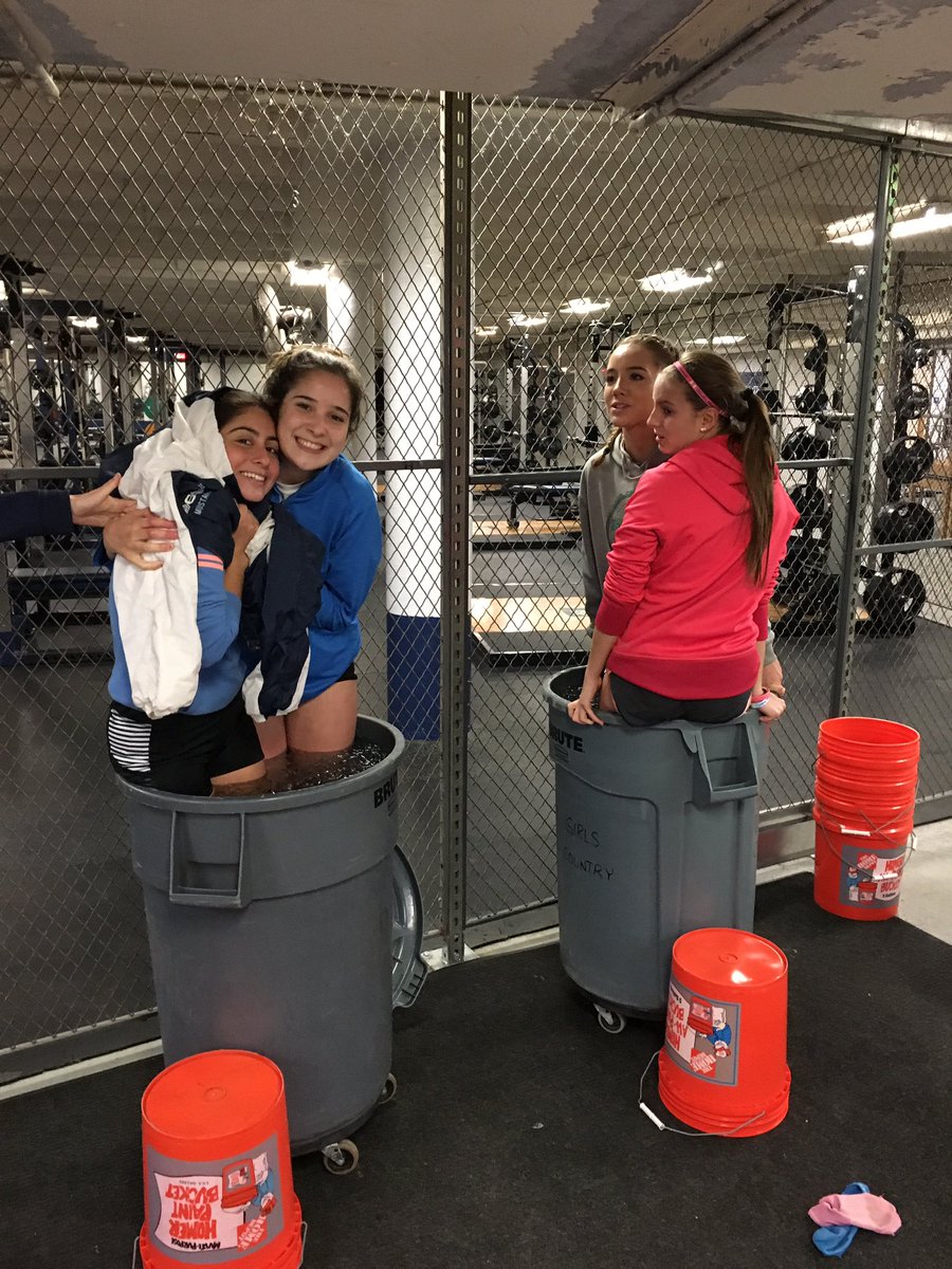 DGSCC's tweet image. Post run ice baths! #sectionalWeek