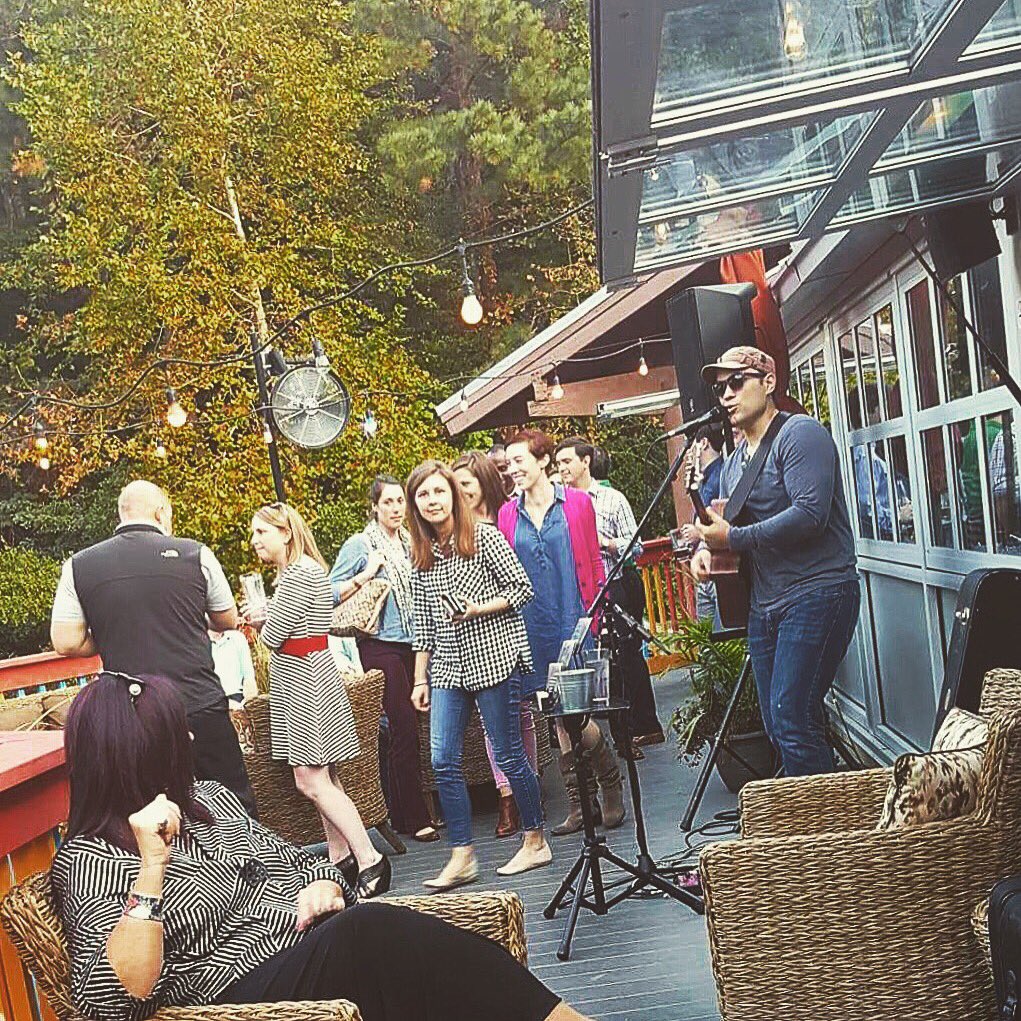 raysriobravo's tweet photo. Join us for the last night of our sounds and sips series featuring Brandon Crocker! #livemusic #brandoncrocker  #thirstythursday #patio https://t.co/3LWYIBu0Tt