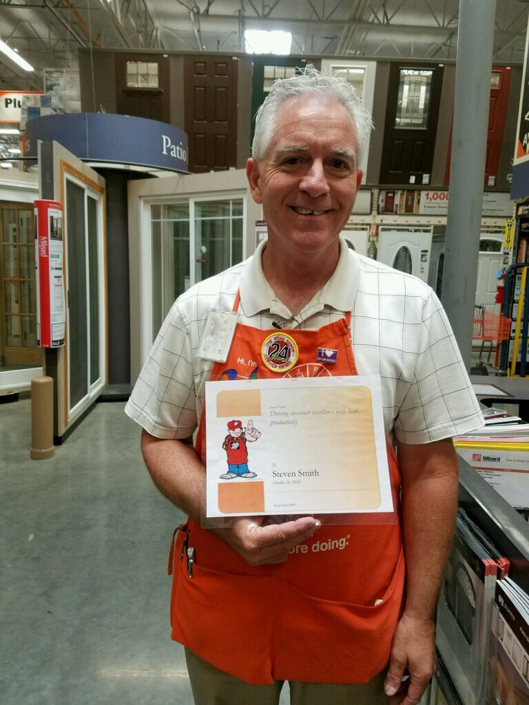 HD_8987's tweet photo. Thank you Steve and Carol for generating more than 4 leads each last week! #moremoney #pipeline @Jeffbrennerhd @PacSouth @LauramHD8987 https://t.co/jAxfAIK3EJ