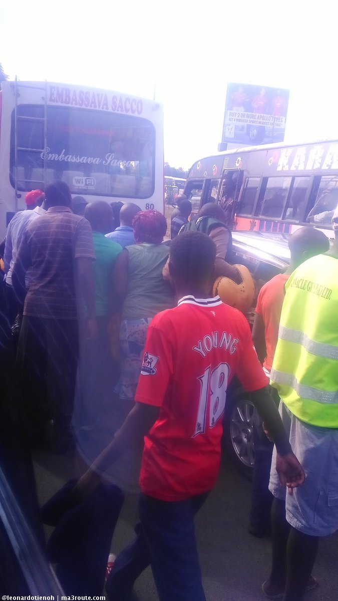 Ma3Route's tweet image. 15:55 Approach with caution: Accident along #JogooRd involving #Embassava NAD personal car   via @leonardotienoh