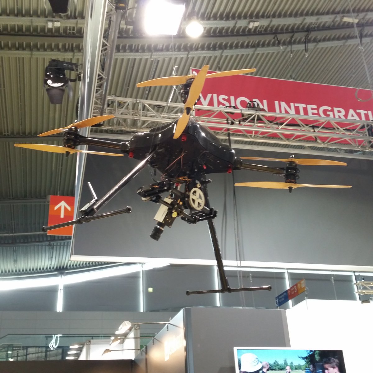 TechToBizz's tweet image. #VISION2016 in Stuttgart: hyperspectral imaging and camera drones are hot topics this year