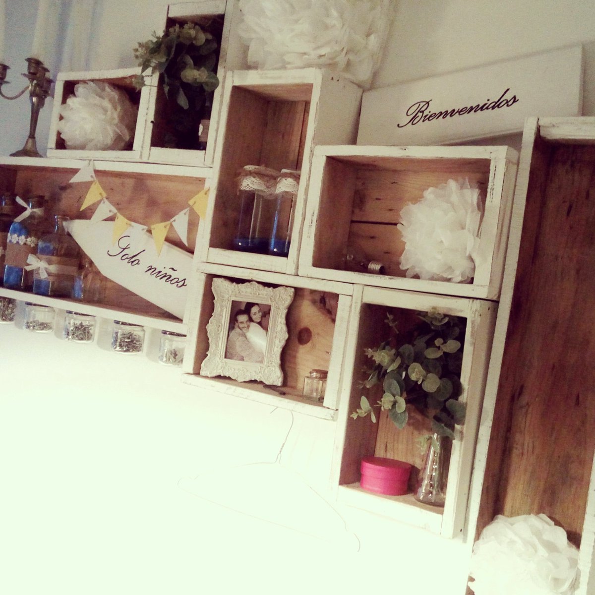 Nos encantan la nueva estantería con cajas recicladas del taller. Son pura inspiración!
#reciclaje #cajas #deco