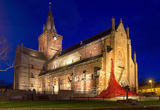 St Magnus Cathedral lights up red in support of poppy appeal orcadian.co.uk/st-magnus-cath…