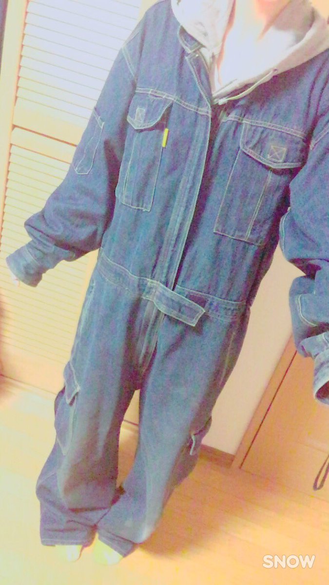 ゆん 女の子のつなぎ姿はどうでしょう 笑 だぼだぼ 赤のつなぎほしーなー つなぎ 女の子のつなぎ姿 ゆん 女の子のつなぎ姿はどうでしょう 笑 だぼだぼ 赤のつなぎほしーなー つなぎ 女の子のつなぎ姿