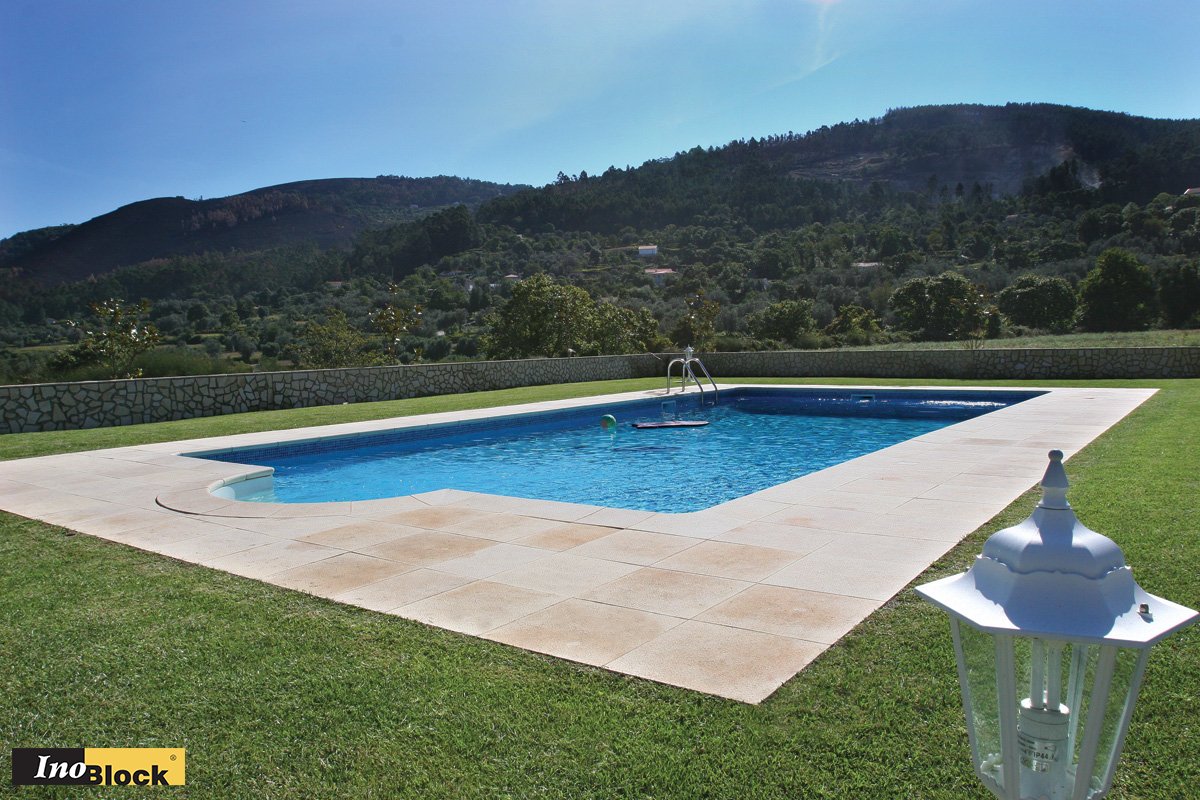Inoblockrp's tweet photo. #Inoblock constructive system makes the #construction of a swimming pool in an easier and faster task. Know more at: https://t.co/y3sCDxuKAO https://t.co/61zJpTdRk2