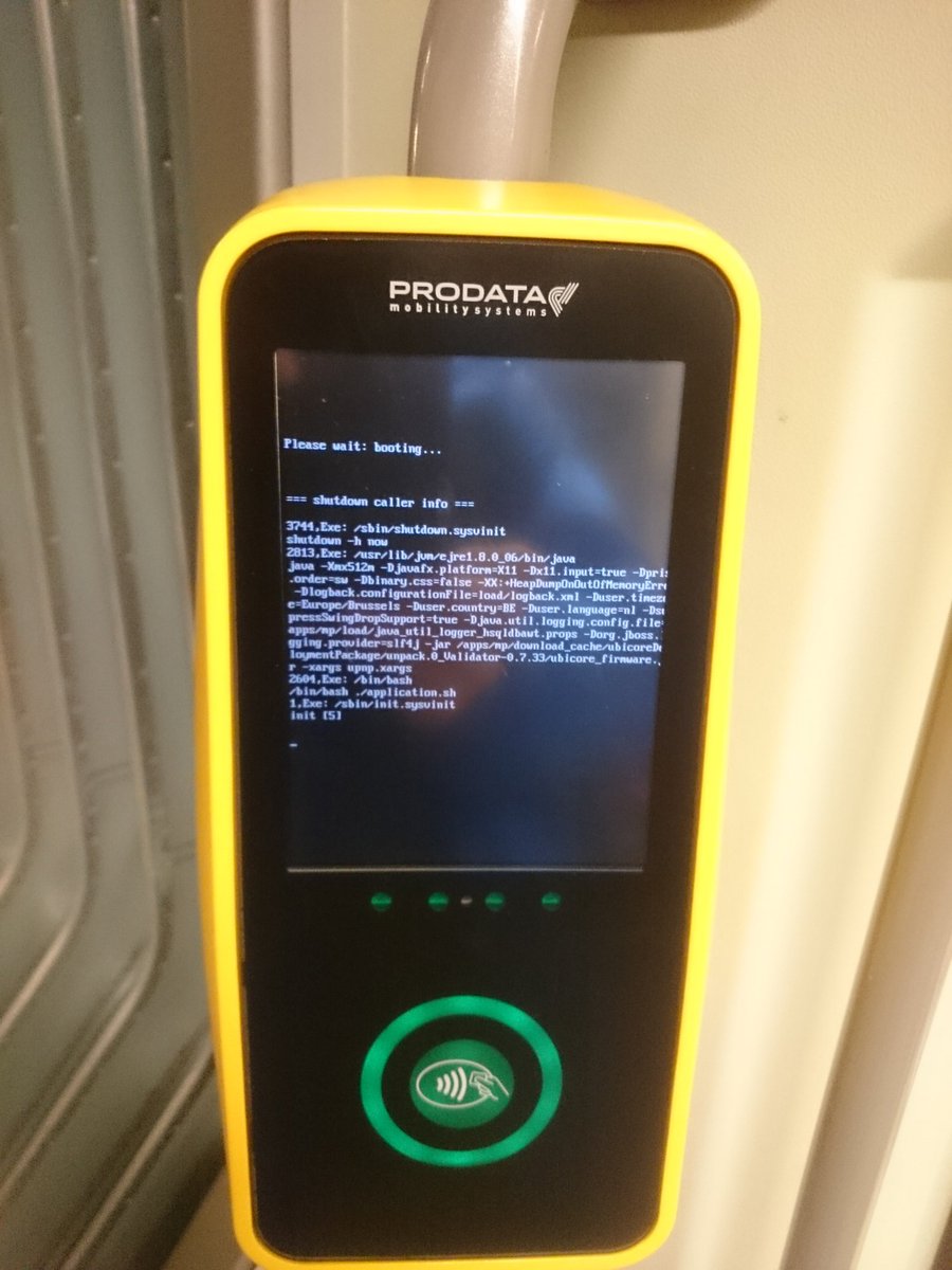 ppalaga's tweet image. Is this @delijn tram screen a part of some #Devoxx2016  debugging contest?