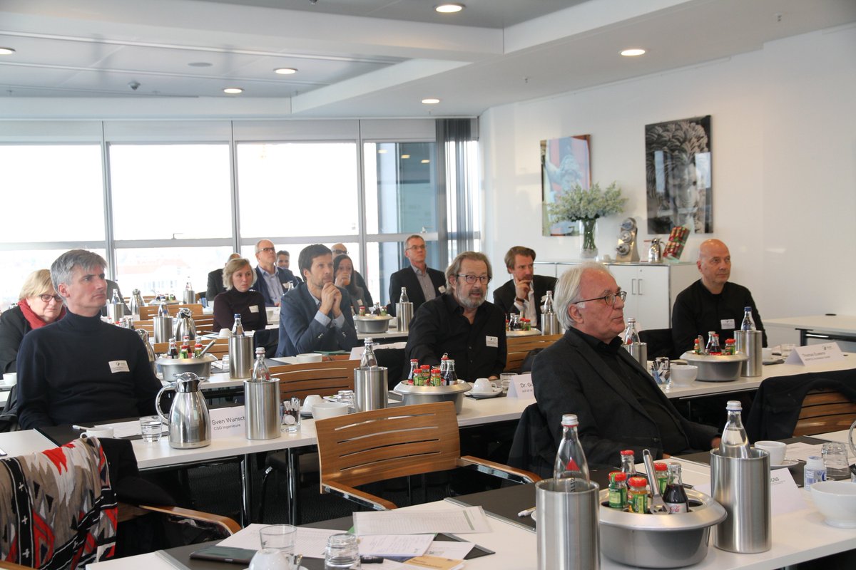 DGNB_eV's tweet photo. Neu im #DGNBBlog - Exklusive Einblicke #DGNBunterwegs in Berlin
https://t.co/4hYrYUkFfO https://t.co/MtfSIMBlS1