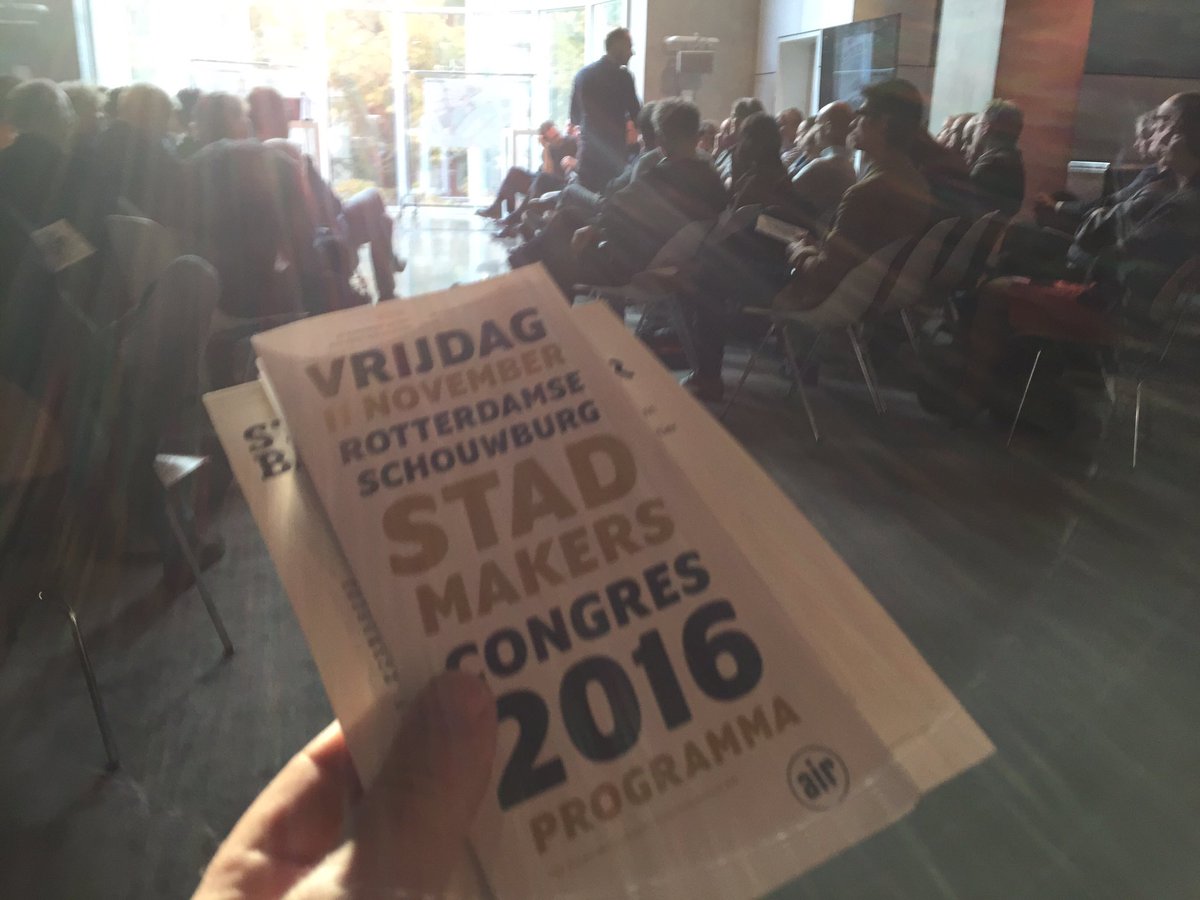 uumvan's tweet photo. Gisteren #fvdt over instituties, next economy en technologie, vandaag #smc16 over mensen, waarden en de stad @AIRrotterdam @StimuleerFonds https://t.co/1Kp32i0Bat