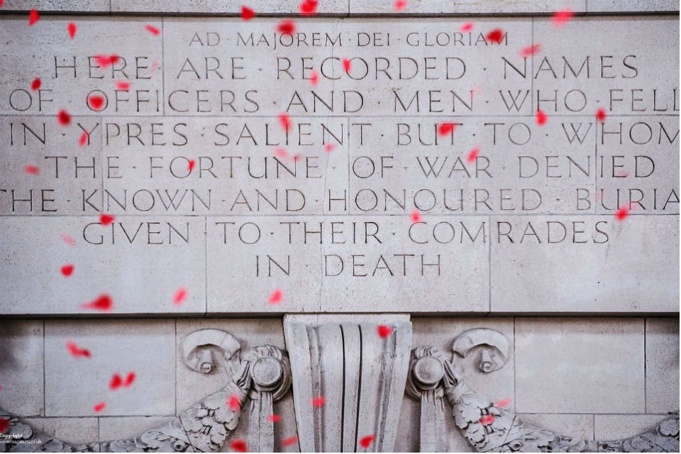 UKCivilService's tweet photo. At 11am we will pause for #TwoMinutesSilence to remember the heroes of conflict both in the distant and recent past https://t.co/6WH6pMXetK https://t.co/CVAyHTwSxN