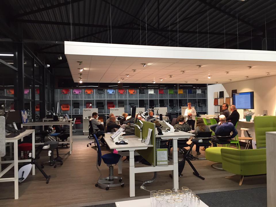 De ergonomie showroom is goed ontvangen bij 25 regionale fysiotherapeuten. Maar het was vooral ook erg gezellig :) #ergonomie, #gezondwerken