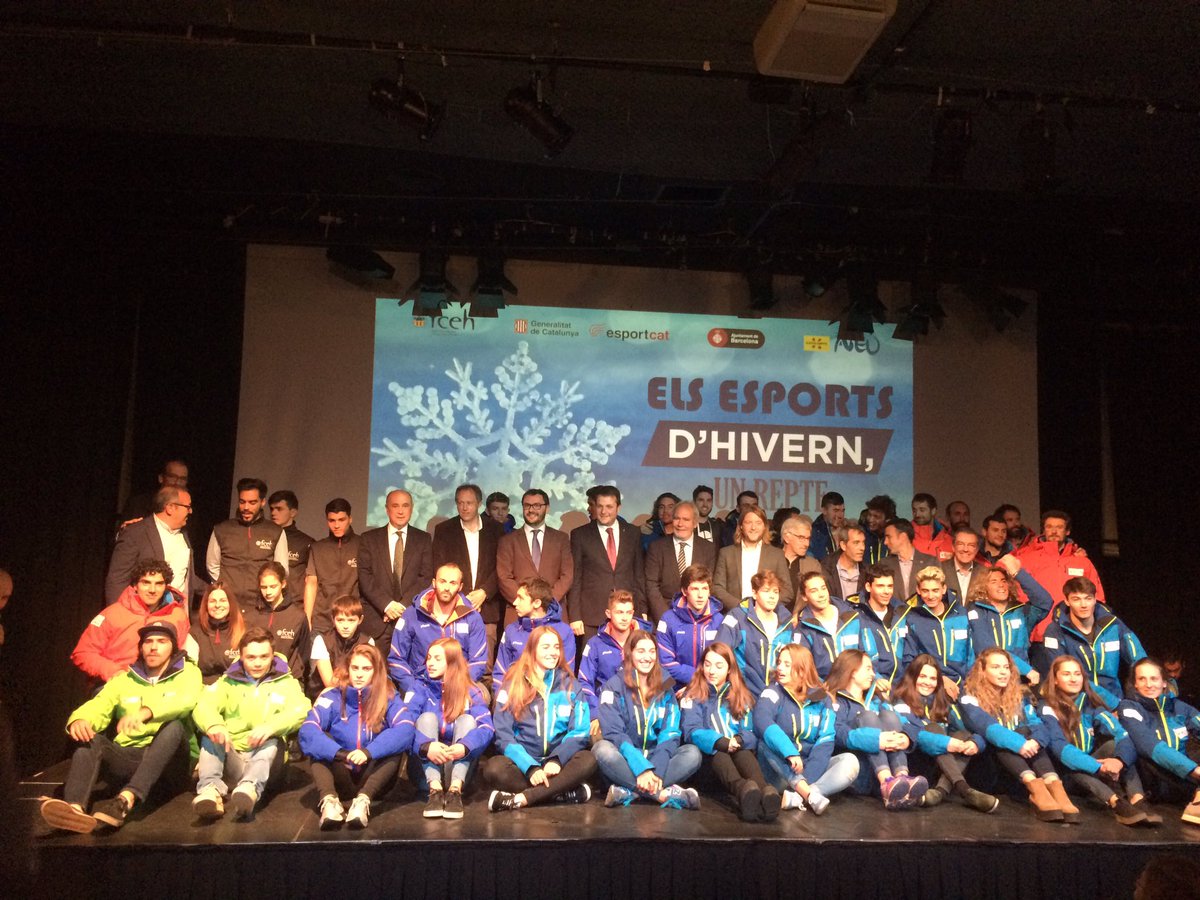 Present i futur dels #esportshivern a casa nostra! Presentació equips #fceh <a href="/fceh/">rincacc.unica-aal</a> <a href="/pobleespanyol/">Poble Espanyol</a> #letssnowbcn #ehrepteconjunt