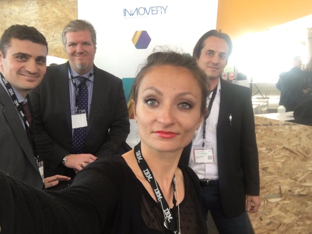 DellaBruna_E's tweet photo. #IBMBCES Os esperamos!!! https://t.co/gONL4Ilqyo
