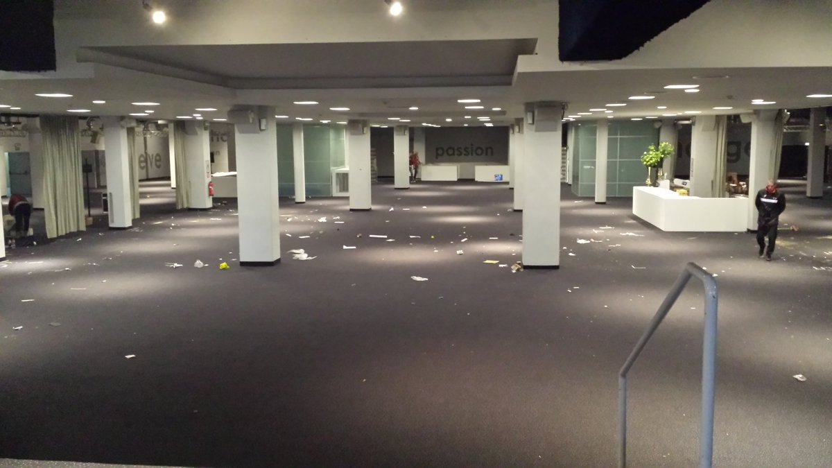 mediostatvirtus's tweet image. #Devoxx #Devoxx2016 is over 😣