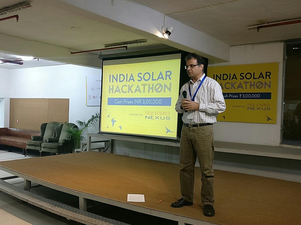 NewEnergyNexus's tweet photo. .@NamitArora0, who will be mentoring our amazing participants, shares insights & sets the tone for India Solar Hackathon. #HackSolar w/ us! https://t.co/vBuvtUa0lS
