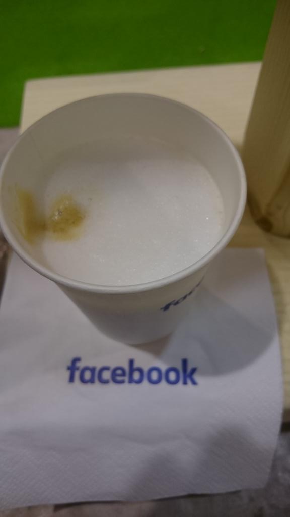 michalekn's tweet photo. What #Facebook do right and #WebSummit do wrong? Coffee. ~o) https://t.co/SNTxGAo4GI