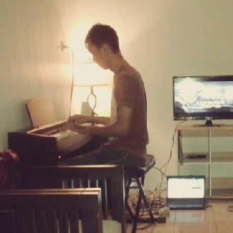 Come hangout with me > ini talkshow on #BIGOLIVE. web.live.bigo.sg/2119916701_147…