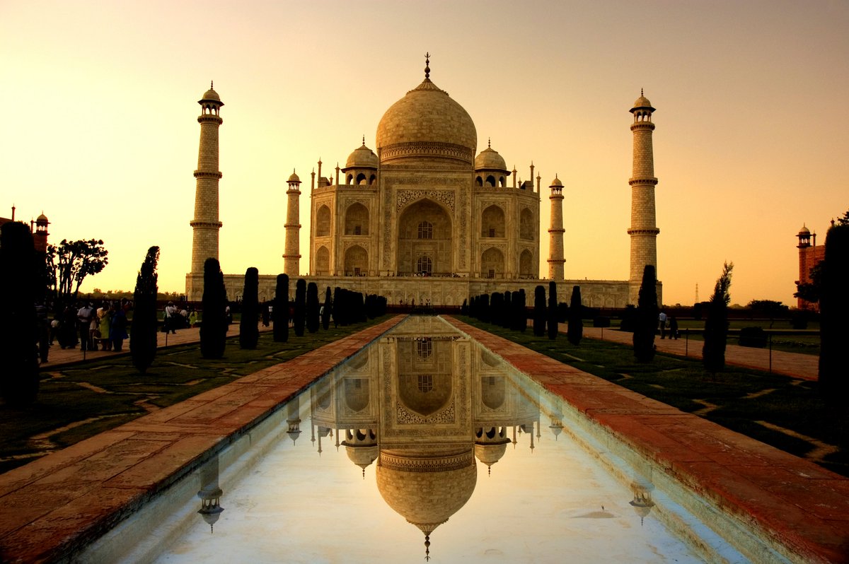 VirginiaExports's tweet photo. Don't miss Dec 9 deadline to register for business development trip to #India @jordanawatkins #VAExports #GrowVABiz https://t.co/T06YzYBUYz https://t.co/rkLdJS35kZ