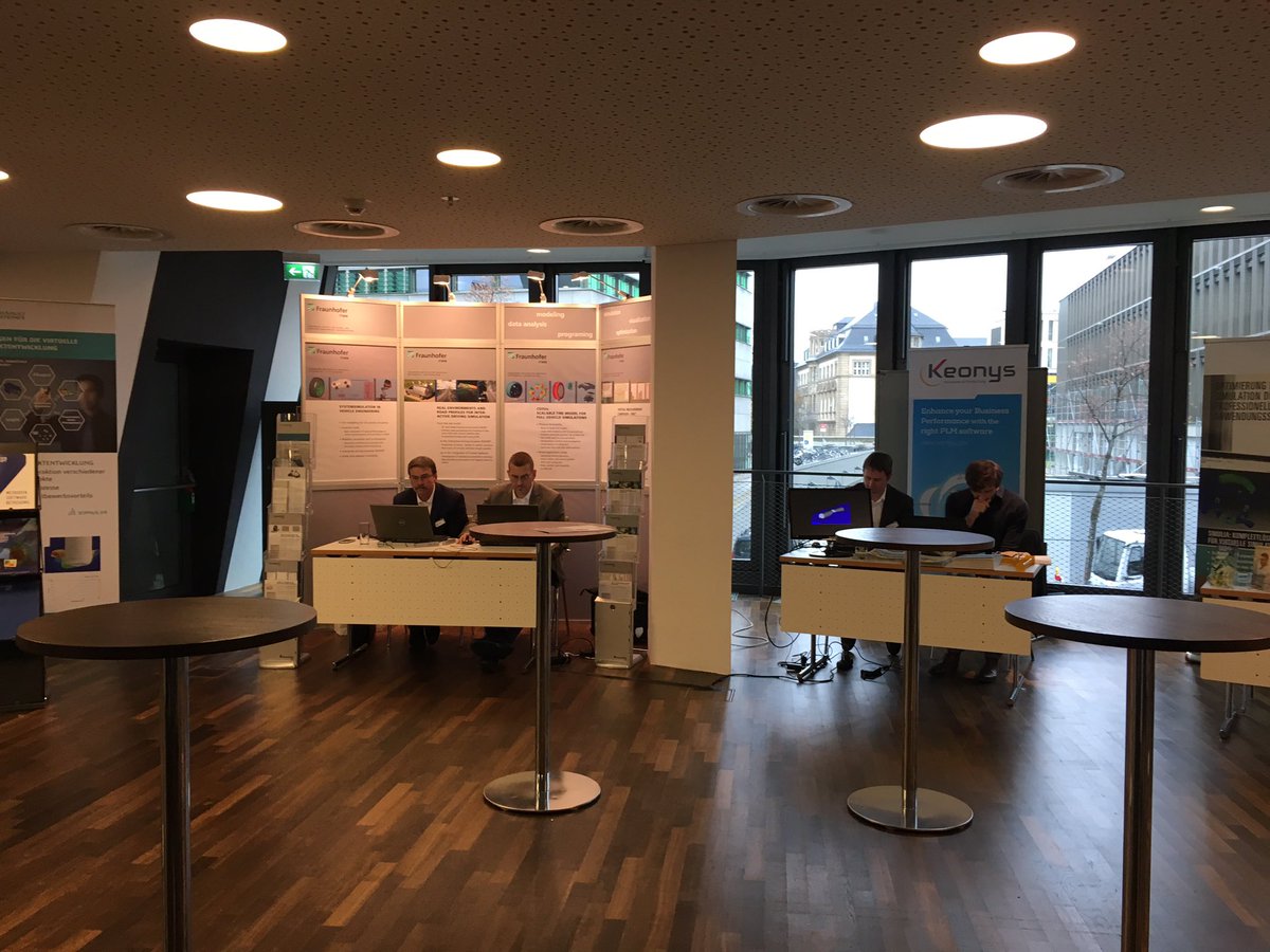 3ds_Nicole's tweet photo. #SIMULIARUMS #MBSUGM #Simpack don't forget the exhibitors: MesH, cosin scientific software #ftire, @FraunhoferITWM , @KeonysPLM and @cenitAg https://t.co/VWU7avIwUl