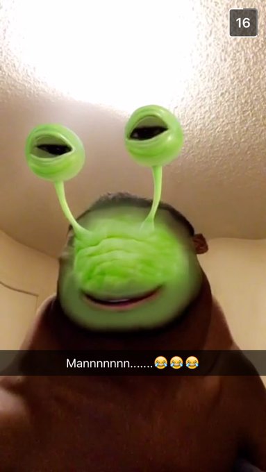 This nigga Kalyn be having me weak https://t.co/Z8OEptqNI3<a href="/tag/tapin"class="tags"><span>#tapin</span></a>