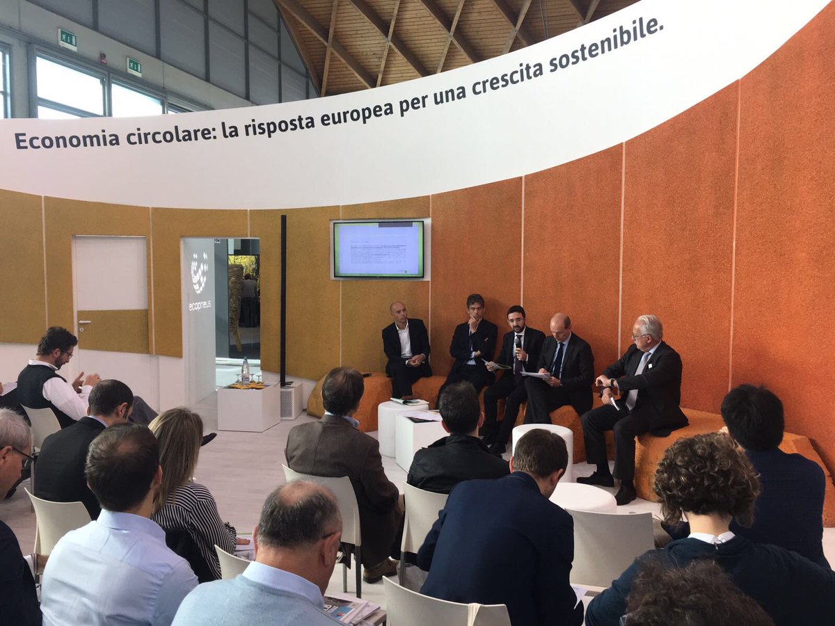 elenatasca86's tweet photo. Direttamente dallo stand 104/Pad b1 @codiceAmbiente con #ecopneus!! Circular economy and PFU!#riminifiera #ecomondo2016 https://t.co/2UK2cnBeBr