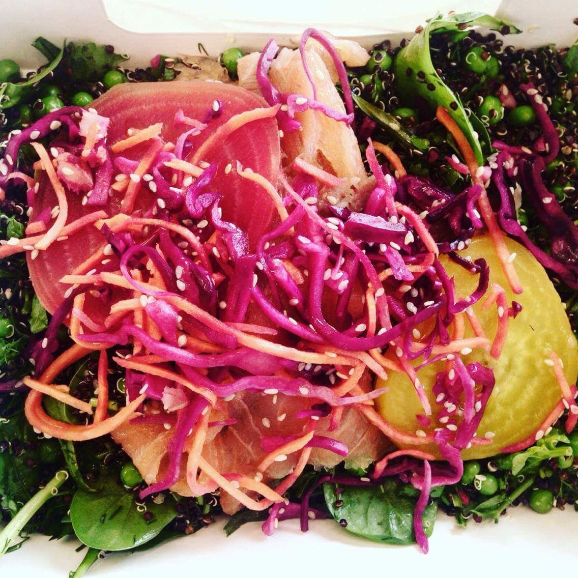 Grindstone_D16's tweet photo. Wednesday Protein Pot
Smoked salmon
Herbed black quinoa
Peas
Beetroot
Asian pickles
#foodporn #glutenfree #proteinpot #grindstone_d16 https://t.co/4V0by8fKx2