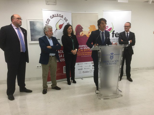 EcoJumilla's tweet photo. La Asociación murciana de Enólogos acude a #Ourense al concurso Internacional Tempranillos al mundo #TAM2016.+info: https://t.co/Fcyd4icLSK https://t.co/adeErnDyth