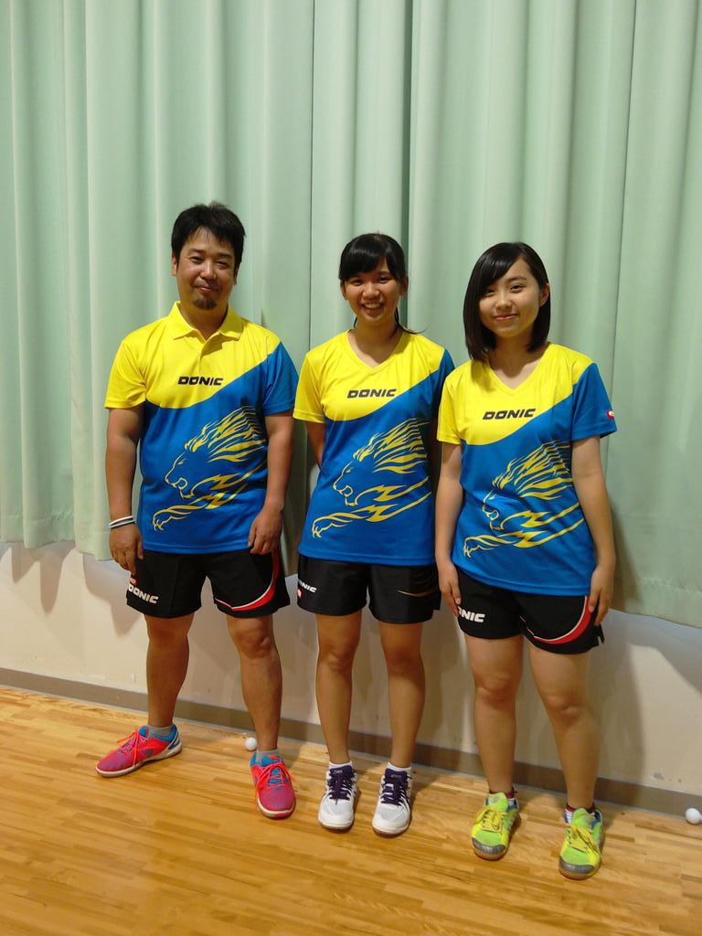 works_spin's tweet photo. リオオリンピックの興奮を再び!
ドニックよりリリースされました。
シンガポール代表モデル2016
入荷しましたので早速モデルさんに着用してもらいました。
販売開始!
#DONIC
#SIN2016
#限定アイテム https://t.co/5bMNqs4x8c
