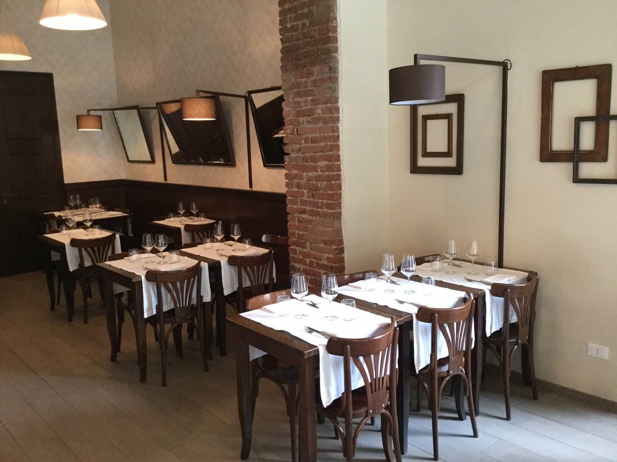 Gourmet Social Club (@gscm2016) on Twitter photo All'<a href="/osteriabrunello/">Osteria Brunello</a> si assaggerà l'Oro di #Milano durante il #VealDay e <a href="/GiovannaHoang/">Giovanna Hoang</a> sarà lì
gourmetsocialclub.saporie.com/brunello/ All'<a href="/osteriabrunello/">Osteria Brunello</a> si assaggerà l'Oro di #Milano durante il #VealDay e <a href="/GiovannaHoang/">Giovanna Hoang</a> sarà lì
gourmetsocialclub.saporie.com/brunello/