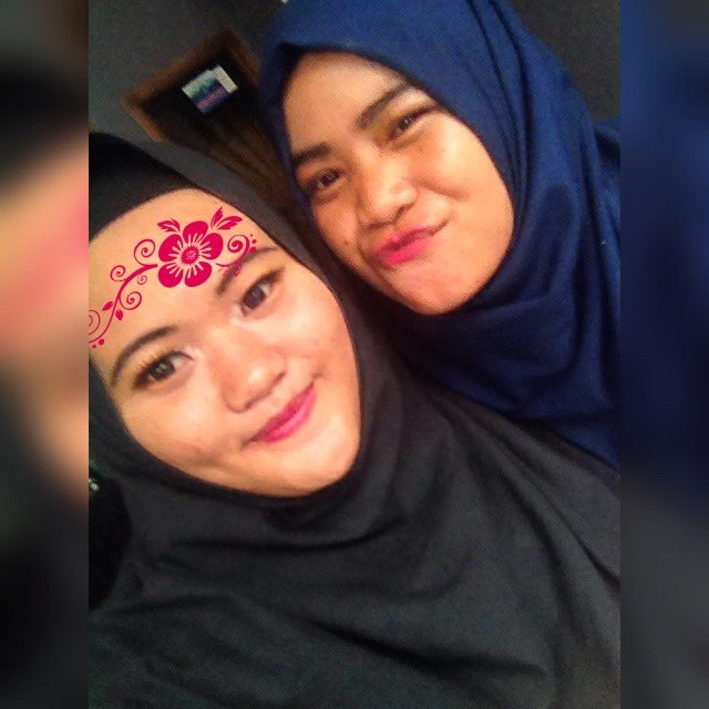 hanique_09's tweet photo. Gk cantik gk sempurna itulah gw 😅 https://t.co/w1rFik24ar