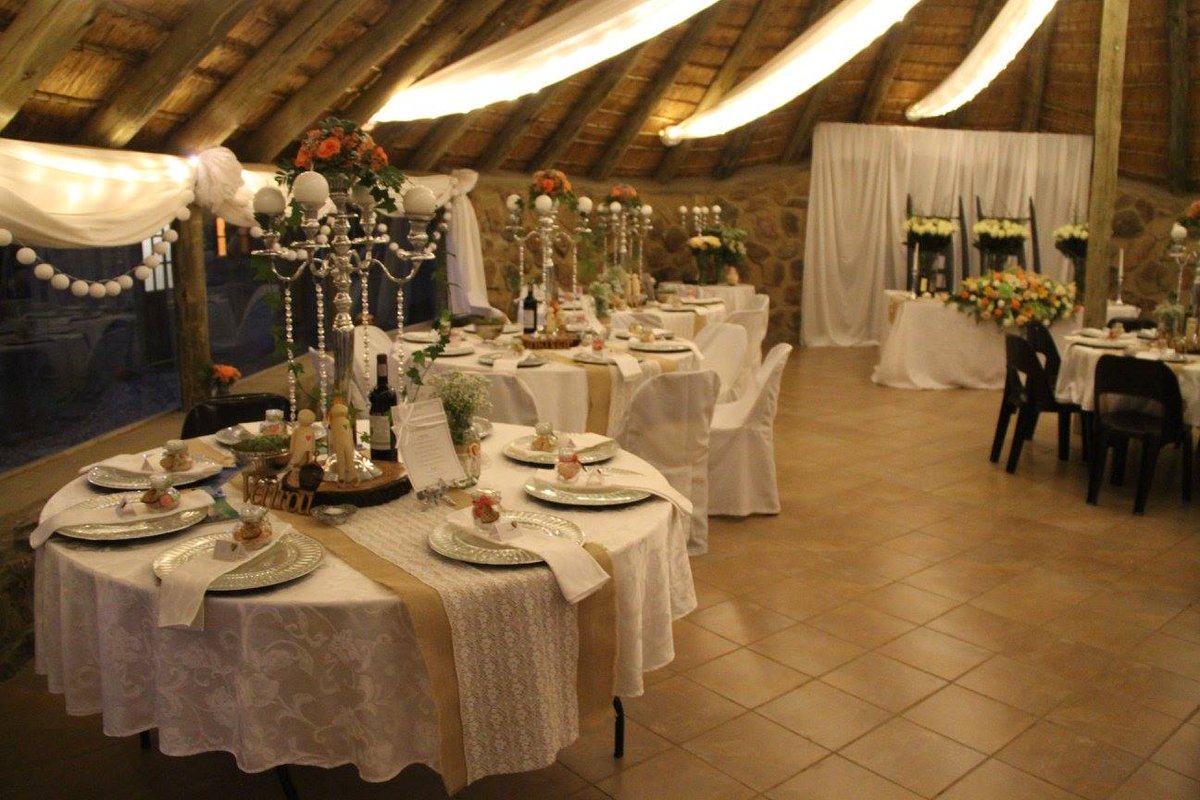 African_Explore's tweet photo. Hennie + Carly Stunning Ceremony
Such a lovely wedding at The African Explorer.
Really stunning.
#SoBeautiful #AfricanExplorerWedding #Love https://t.co/FRwvwmpHR1