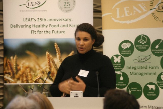 LEAF_Farming's tweet photo. @angelafrancisuk from @GreenAllianceUK on how we can overcome market challenges at #LEAFconf16 https://t.co/sB27lqIWSd