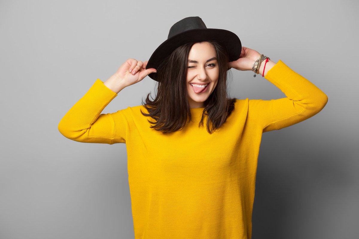 hreynolds_style's tweet image. My top tips for trying something new style-wise helenreynolds.net/stuck-in-a-sar…