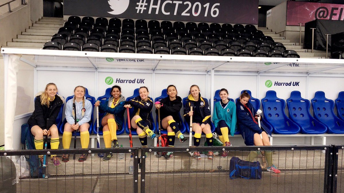 elspeth_lunt's tweet image. @katewalsh11 @TeamBrunel @BrunelHockey #thisbucsgirlcan brunelians made it to the Olympic park 🎉