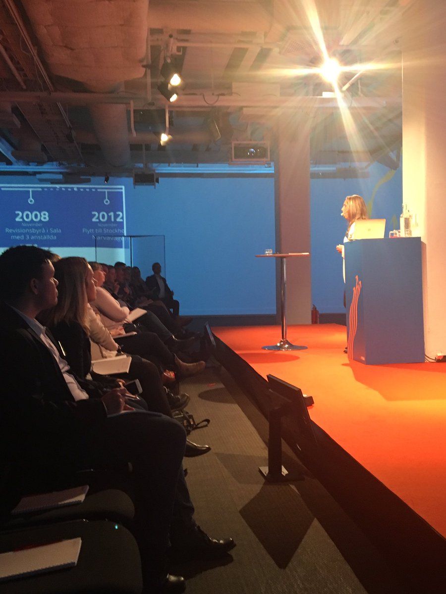 jan_soderqvist's tweet photo. Anna-Bella Packwood för Deskjockeys. Early adaptor och en fantastisk byrå. #vismaforward https://t.co/K6TNEjEOyr