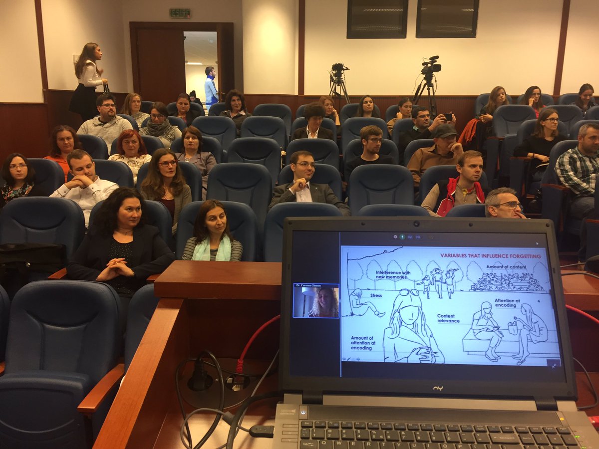 diando70's tweet photo. @areyoumemorable presents about memorable content #digital2016 @elearning_upt @UPTimisoara #TM2021 https://t.co/HJYgVBeiHz