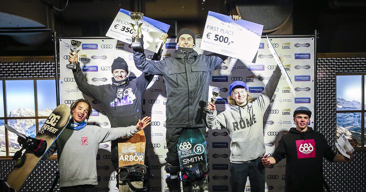 NL'se snowboarders <a href="/erikbsnow/">Erik Bastiaansen</a>, <a href="/niekvdv/">niekk</a> en Babs Barnhoorn vieren Nederlands feestje op Europa Cup @SnowWorldNL nskiv.org/?p=7768