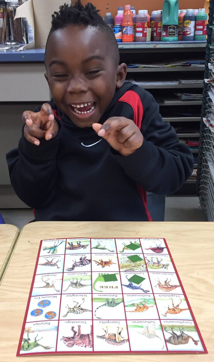 CSNorthRaleigh's tweet photo. Young Paleontologists discovering things of our past each week w/ @CSNorthRaleigh at @sanfordcreek afterschool. Every Monday from 4:00-5:00 https://t.co/O6wHdSuM1L