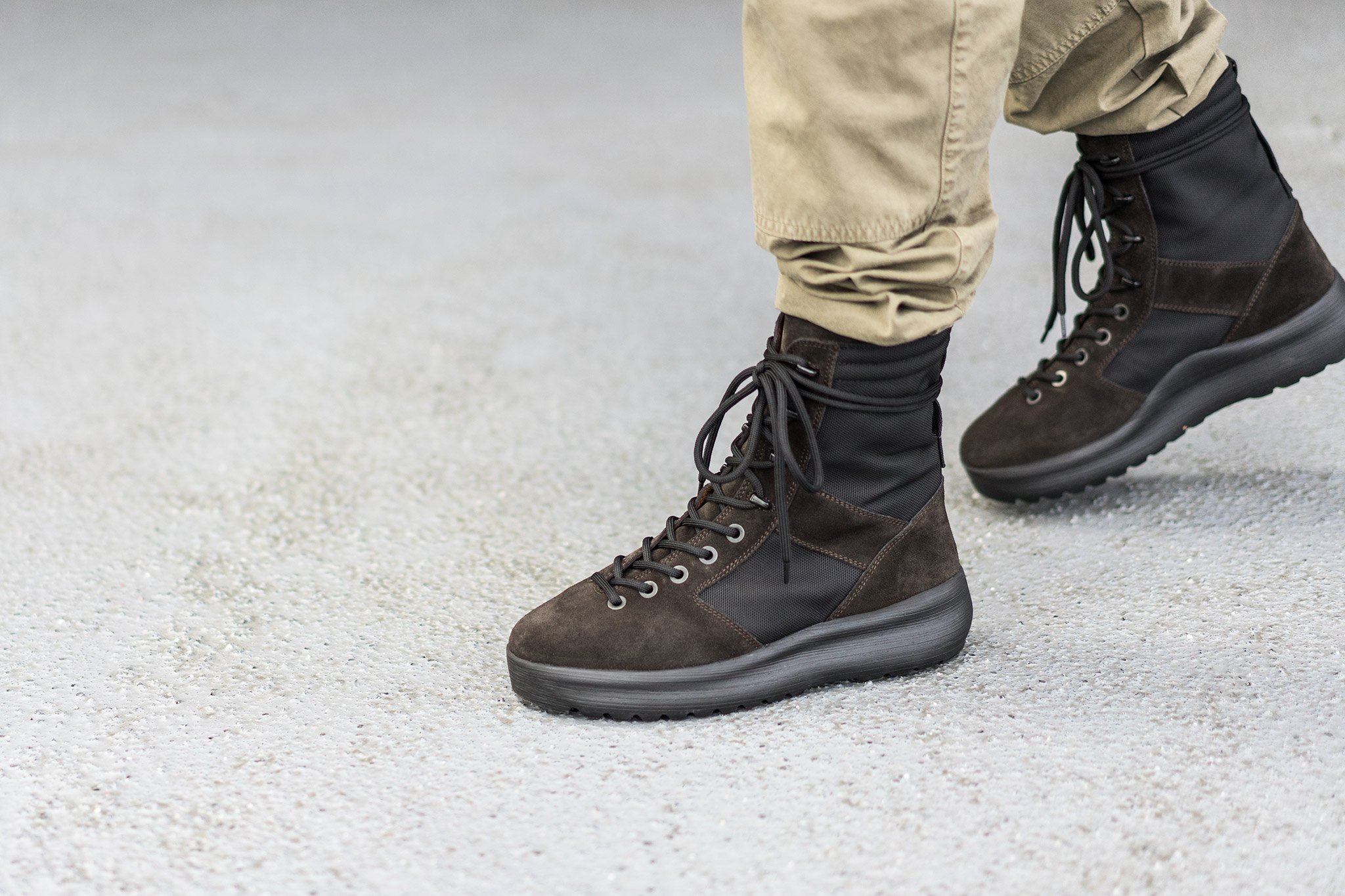 Yeezy season cheap 3 boots